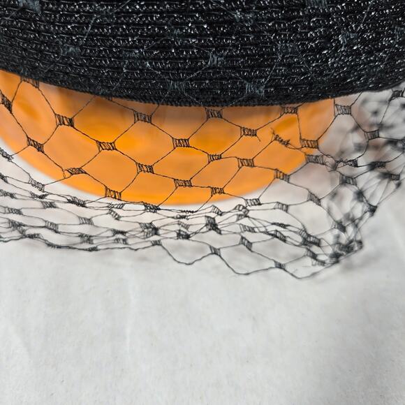 Valerie Modes 1950s Black Pillbox Hat with Veil Vintage Fascinator - Picture 5 of 12